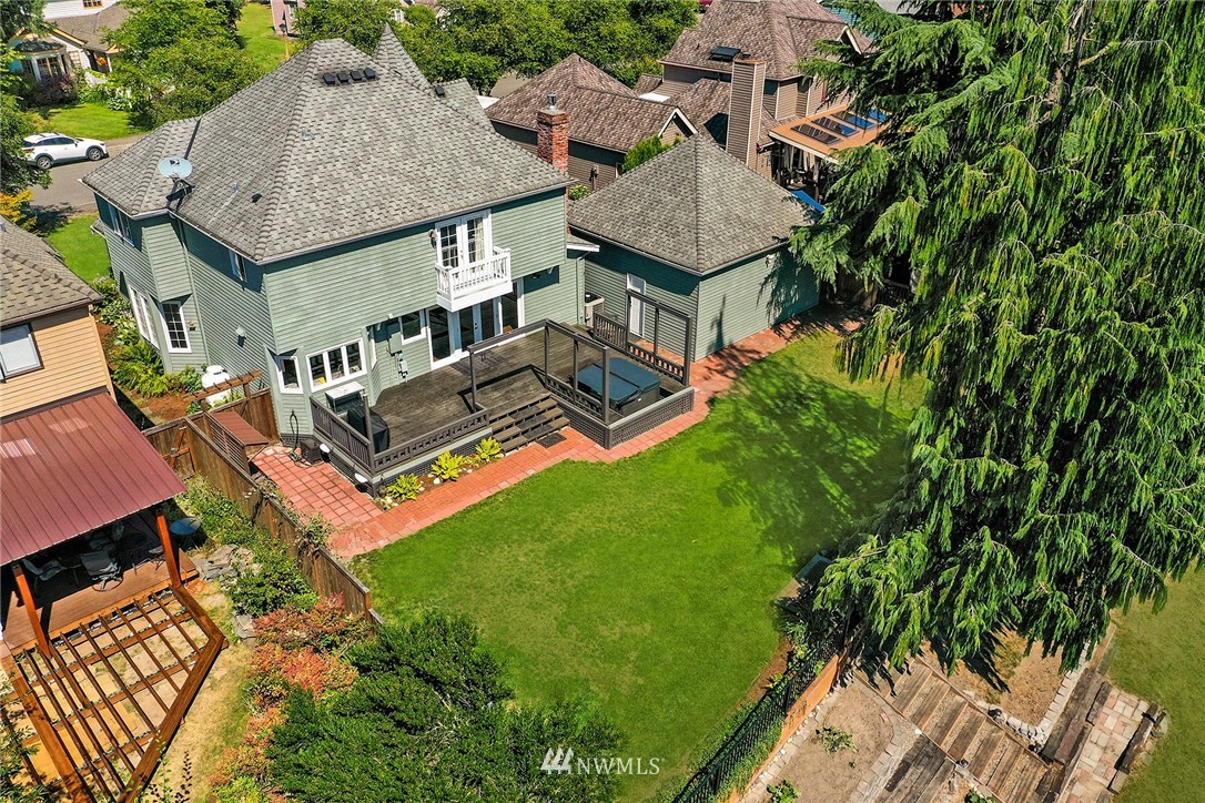 11113 Northeast 174th Street Bothell, WA 98011 - Photo 23 of 25