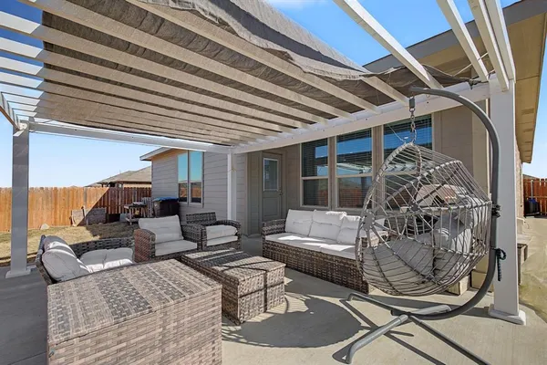 $2,550 | 8913 Oil Barron Avenue, Fort Worth, TX 76179