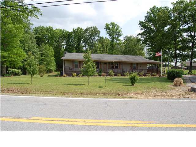 1170 Bellview Road Pikeville, TN 37367 - Photo 1 of 36 Primary Photo