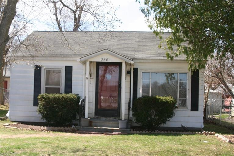 310 North Dettman Road Jackson, MI 49202 - Photo 3 of 14 Photo 3