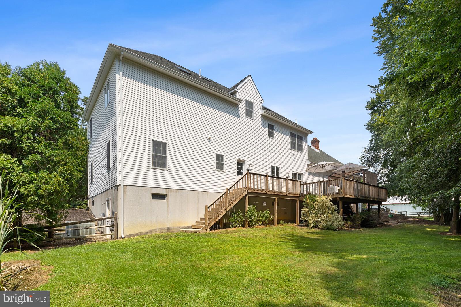 45 Oliphant's Mill Road Swedesboro, NJ 08085 - Photo 6 of 44 Back of the home
