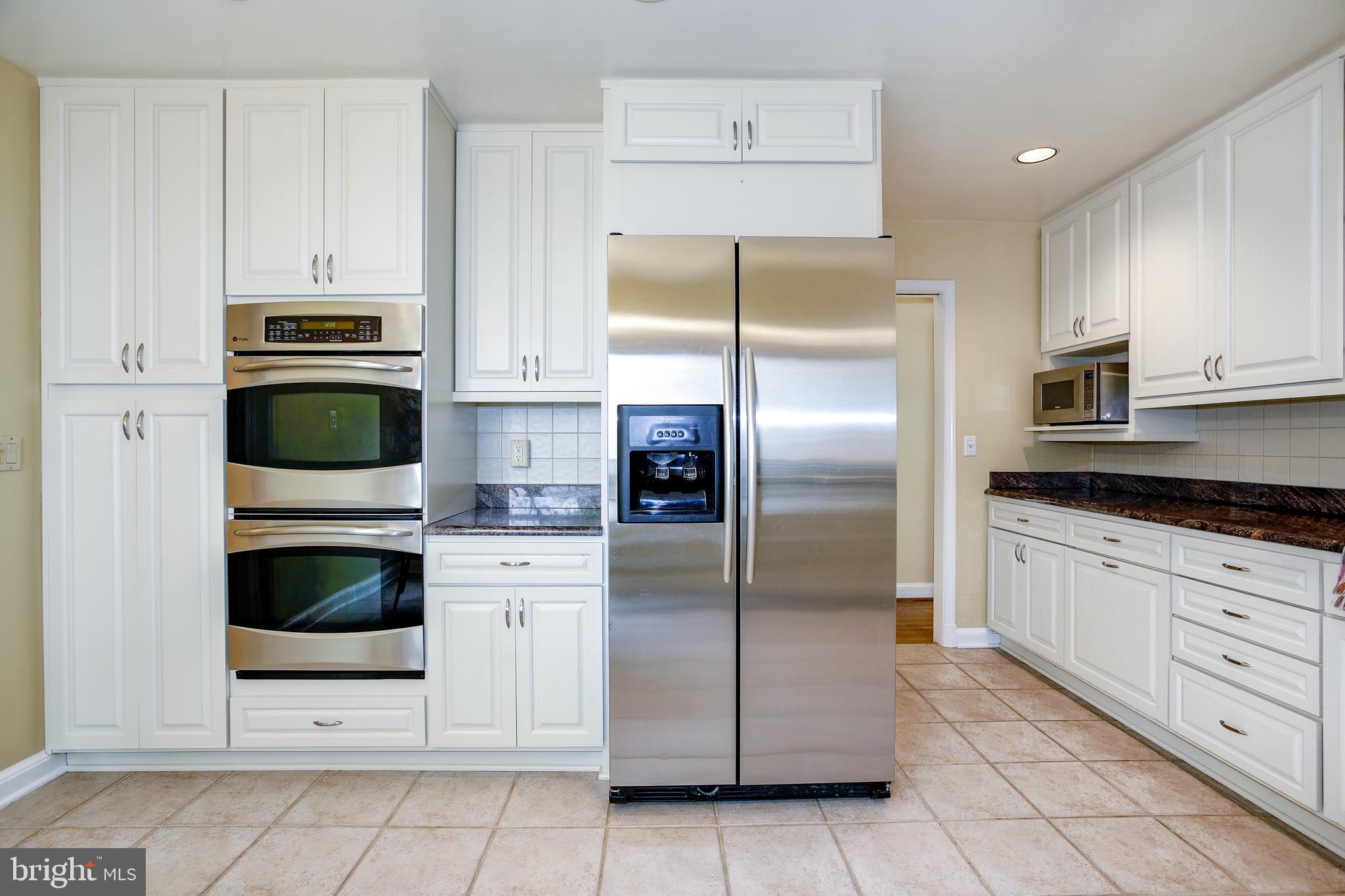 5300 Ridgefield Road Bethesda, MD 20816 - Photo 19 of 25