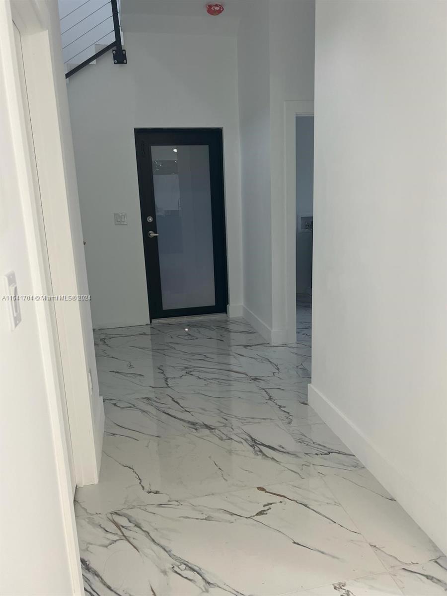 5455 Southwest 60th Court Miami, FL 33155 - Photo 18 of 68