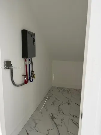 $5,500,000 | 5455 Southwest 60th Court, Miami, FL 33155