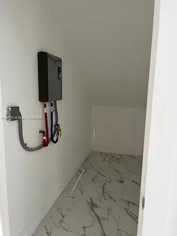 $5,500,000 | 5455 Southwest 60th Court, Miami, FL 33155