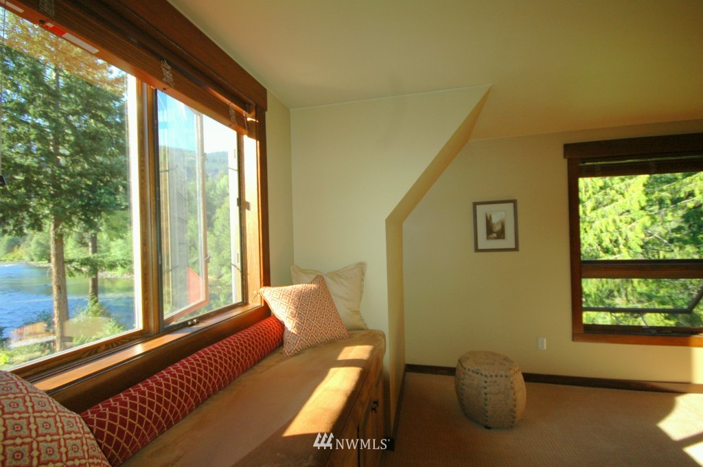 17871 State Rte 20 Mazama, WA 98833 - Photo 10 of 25 Gallery Image 10