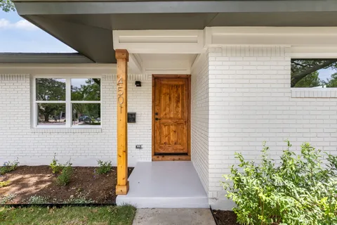 $675,000 | 4501 Pack Saddle Pass, Austin, TX 78745
