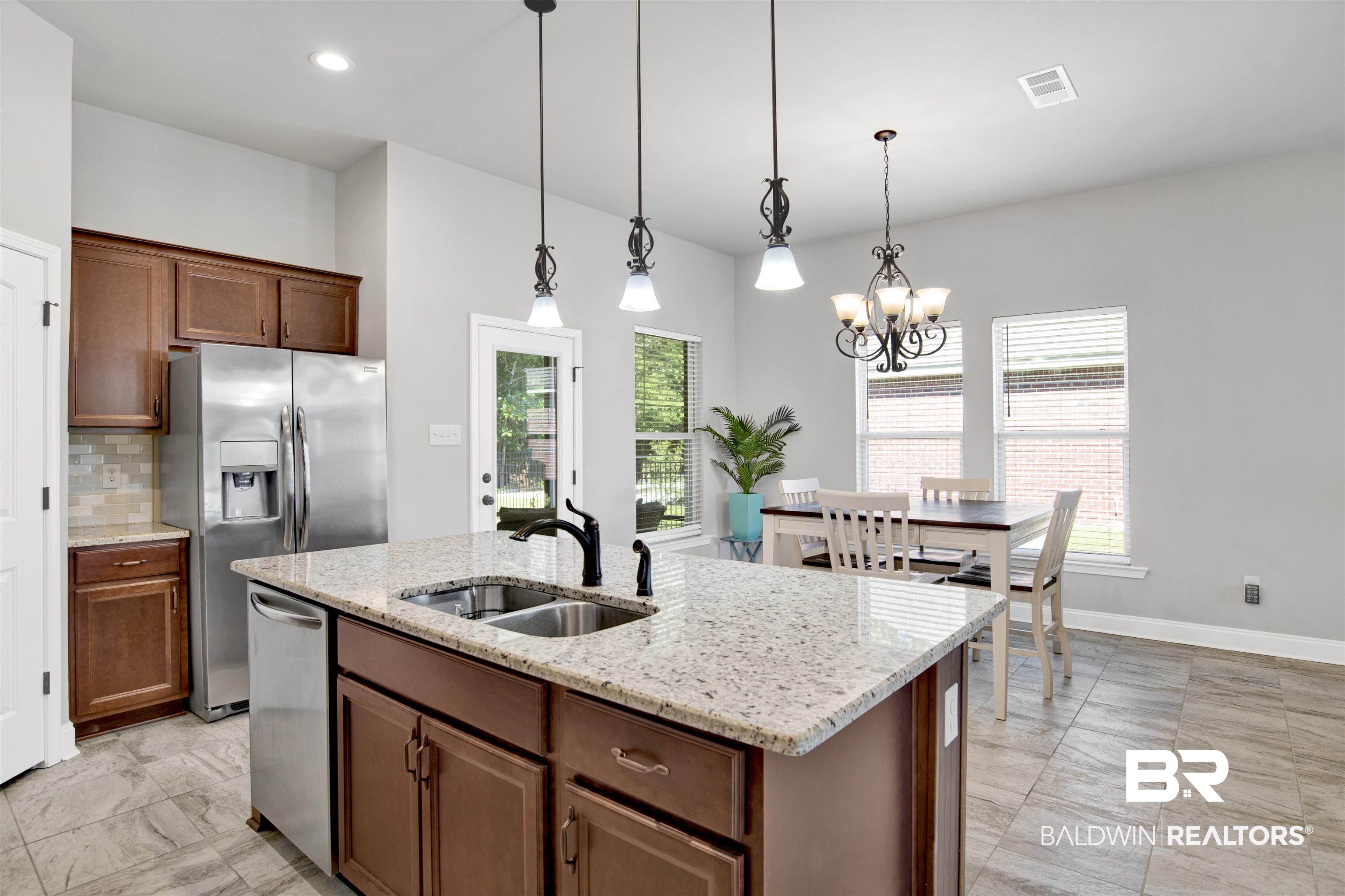 1392 Surrey Loop Foley, AL 36535 - Photo 12 of 35