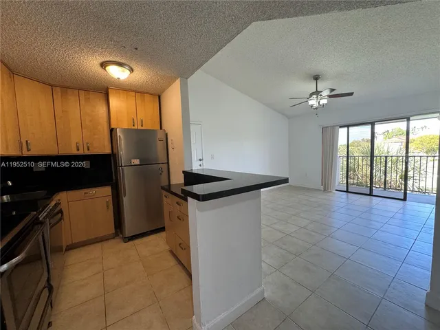 $232,000 | 7235 Northwest 179th Street, Unit 311, Hialeah, FL 33015