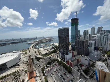$1,700,000 | 159 Northeast 6th Street, Unit 4016, Miami, FL 33132