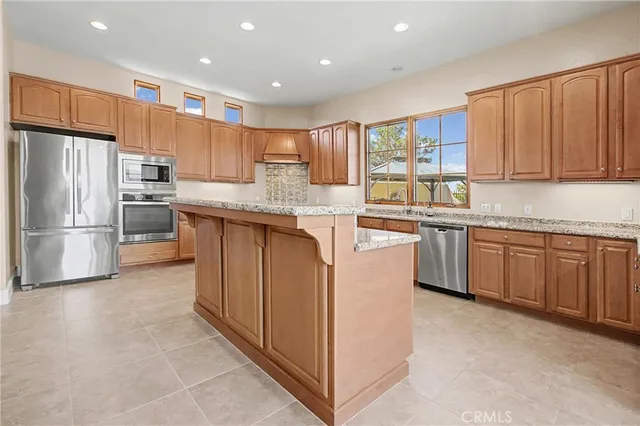 $1,150,000 | 860 Vista Del Rio, Nipomo, CA 93444