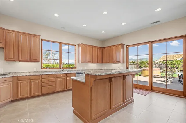 $1,150,000 | 860 Vista Del Rio, Nipomo, CA 93444
