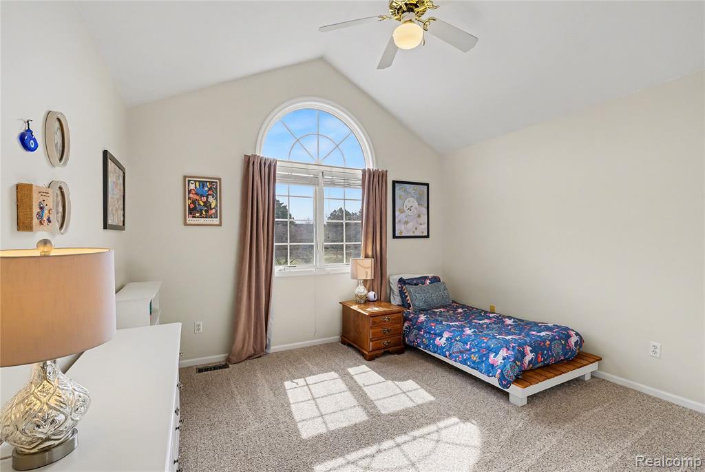 5143 Territorial Road Grand Blanc, MI 48439 - Photo 17 of 30 Gallery Image 17