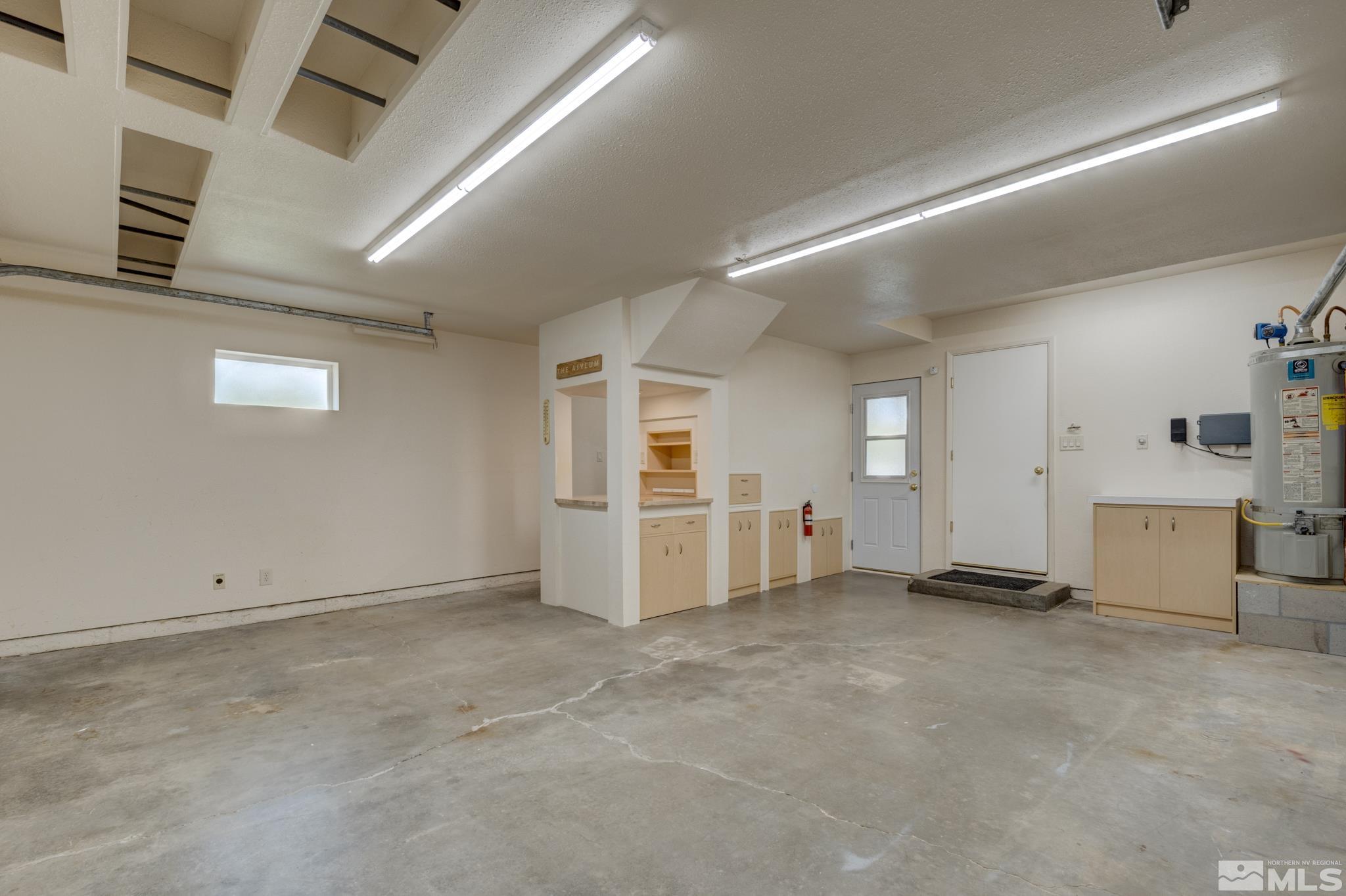 1700 O Farrell Street Reno, NV 89503 - Photo 17 of 22 an empty room with entrance and windows