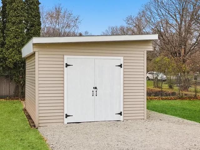 $324,900 | N6583 Daffodil Road, Sugar Creek, WI 53121