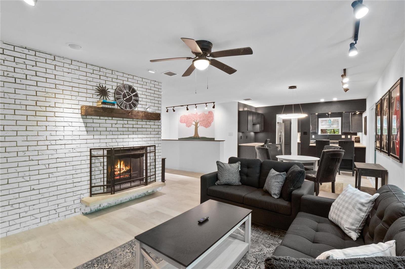 9902 South Road Fairview Heights, IL 62208 - Photo 8 of 47