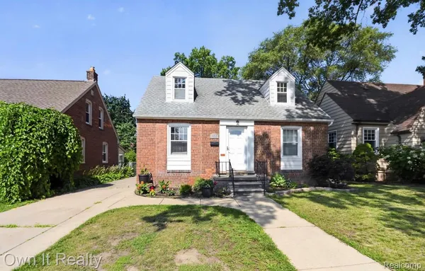 $279,900 | 631 Nightingale Street, Dearborn, MI 48128