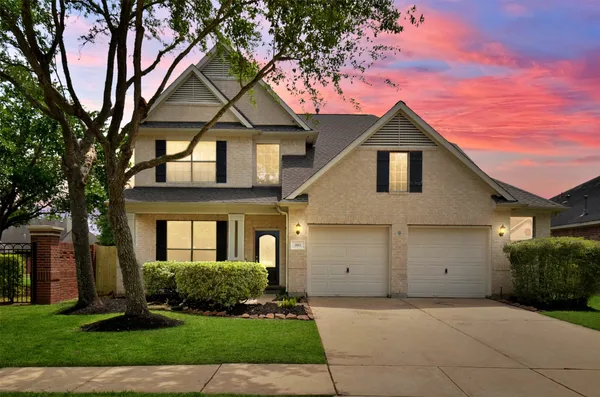$2,850 | 3911 Fallsbrook Court, Sugar Land, TX 77479
