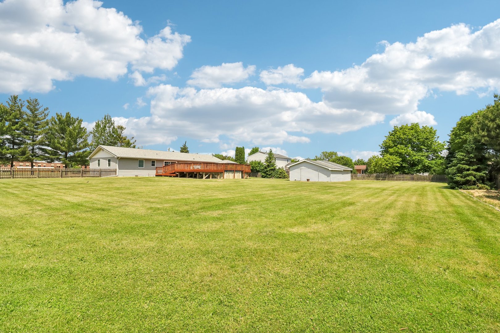 812 Farrell Road Lockport, IL 60441 - Photo 23 of 25
