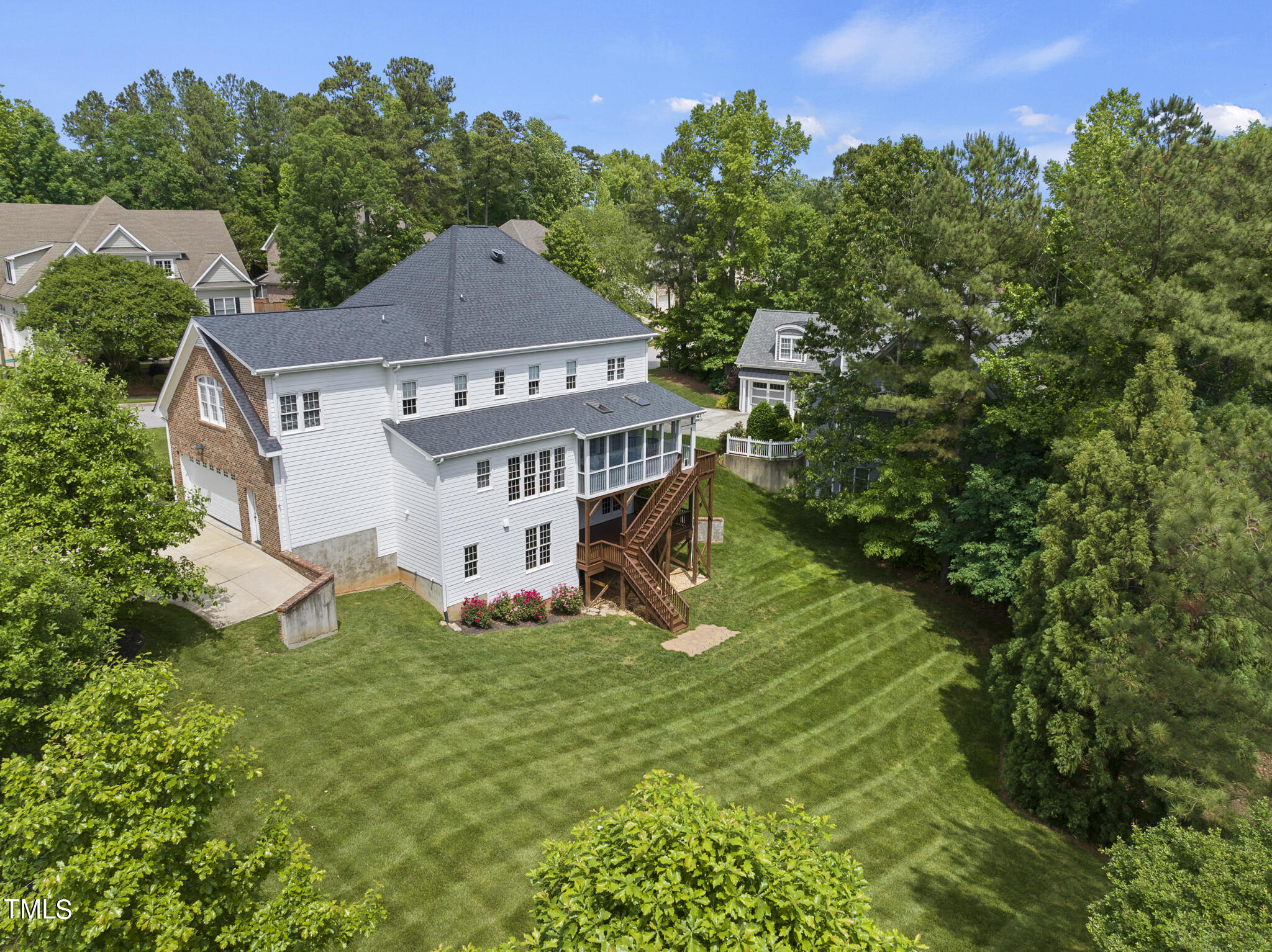 7112 Pebble Gate Drive Raleigh, NC 27612 - Photo 7 of 58 DJI_20240509143520_0025_D