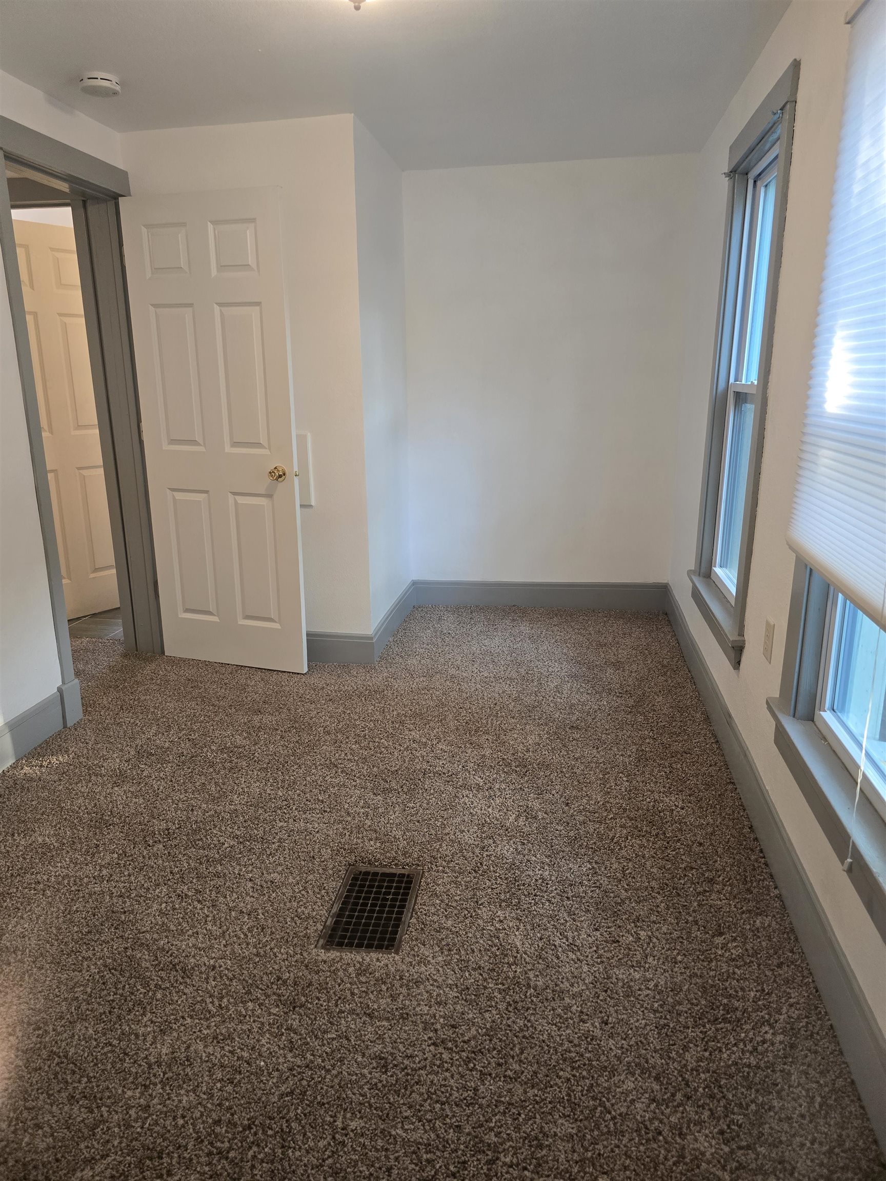 2146 Winnebago Street Madison, WI 53704 - Photo 22 of 54