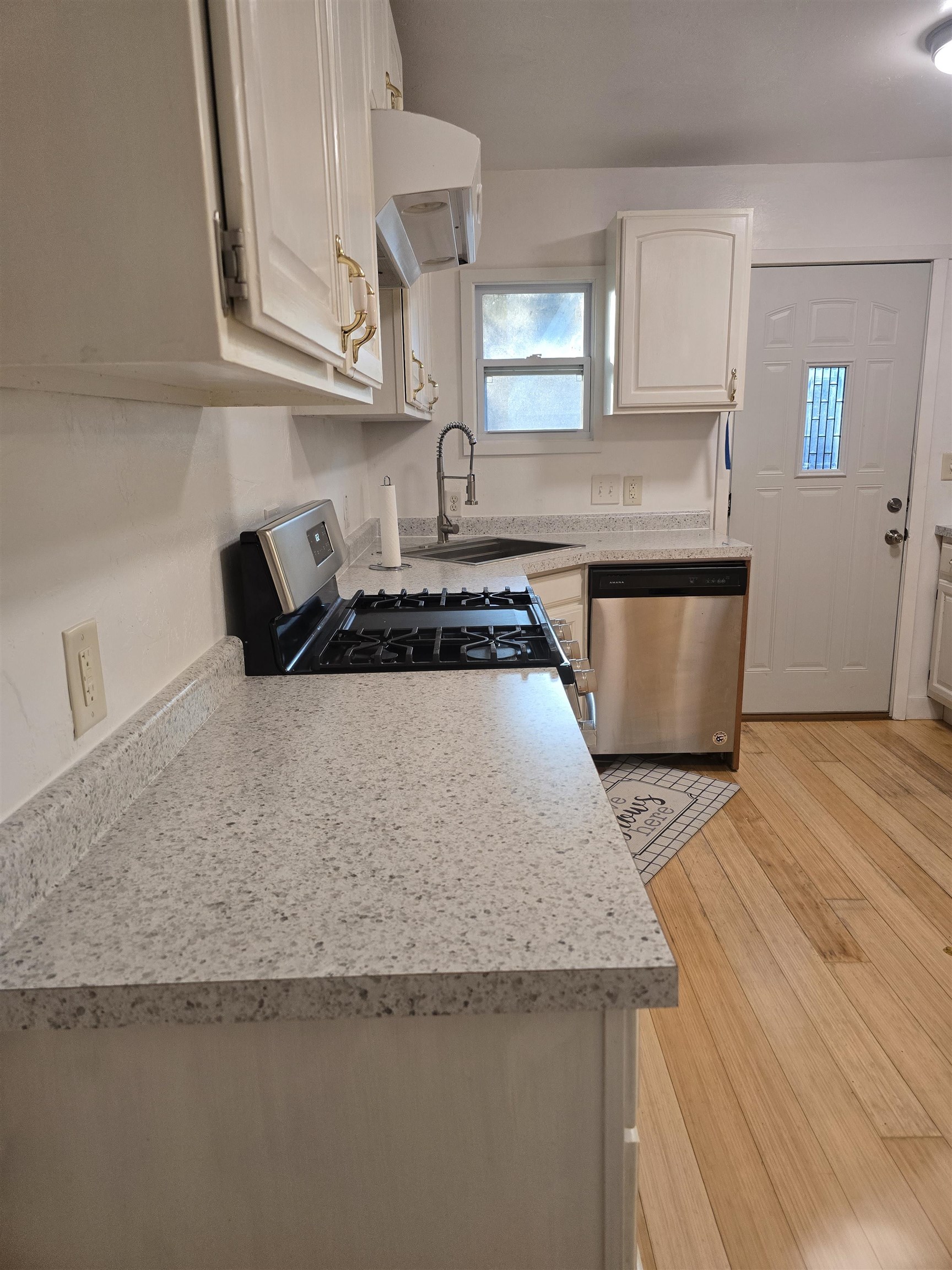 2146 Winnebago Street Madison, WI 53704 - Photo 31 of 54