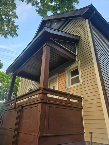 $529,000 | 2146 Winnebago Street, Madison, WI 53704