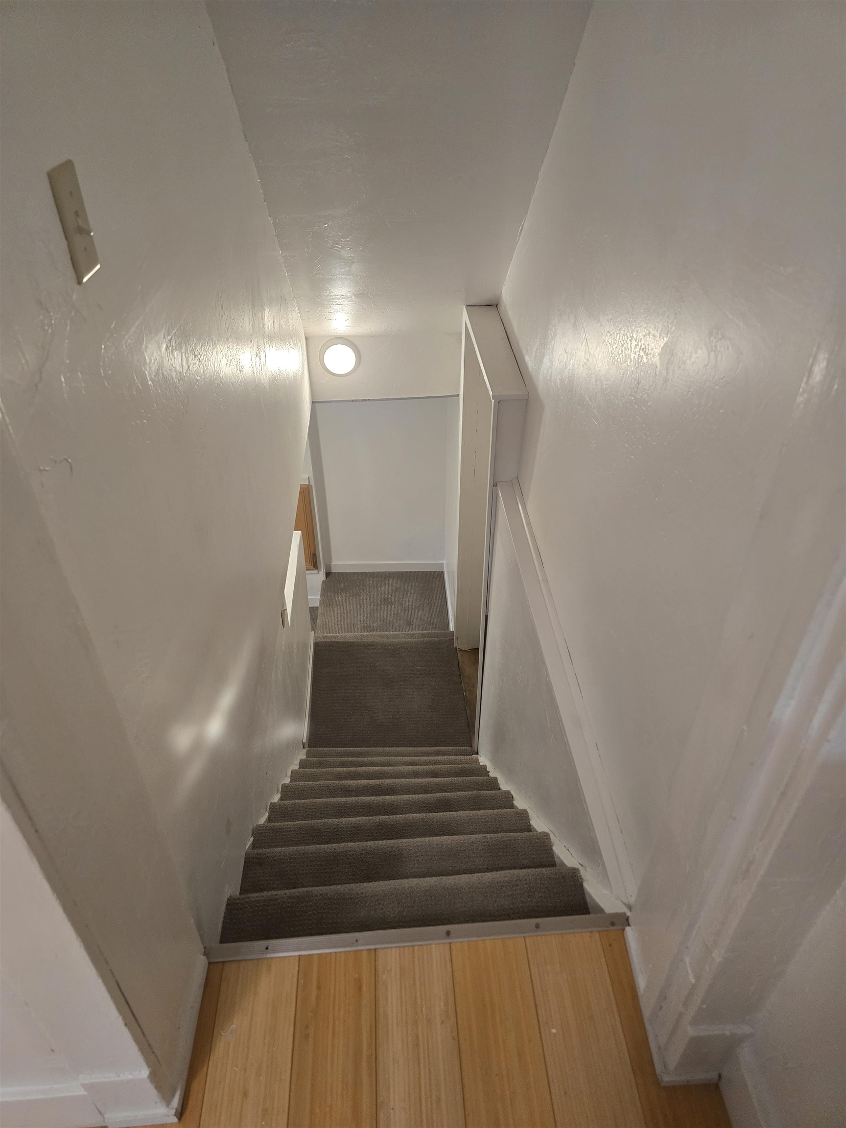 2146 Winnebago Street Madison, WI 53704 - Photo 10 of 54