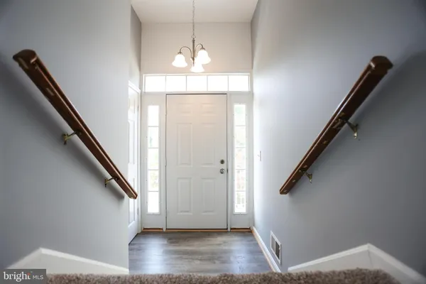 wooden floor in an empty room with wooden floor