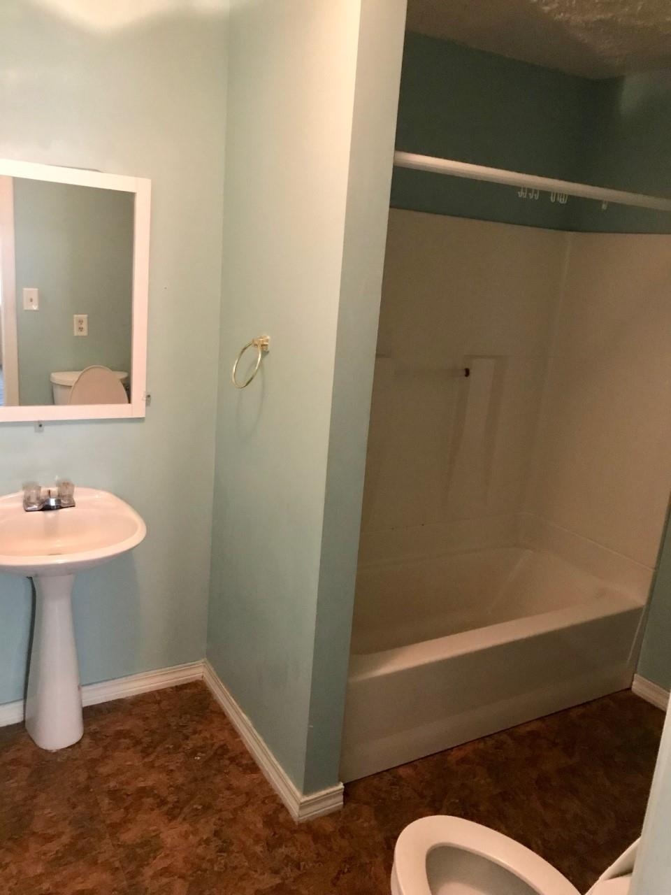 16075 Pine Grove Rd Extension South Bay Minette, AL 36507 - Photo 13 of 22 Primary Bath