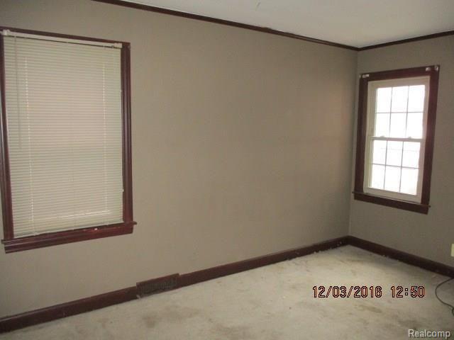 815 Neff Road Grosse Pointe, MI 48230 - Photo 16 of 32