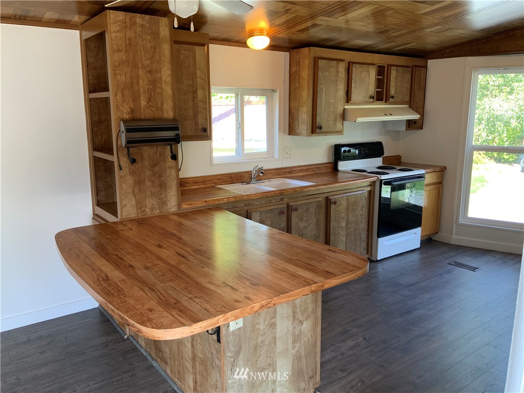 6237 Shamrock Road Maple Falls, WA 98266 - Photo 25 of 33 Gallery Image 25
