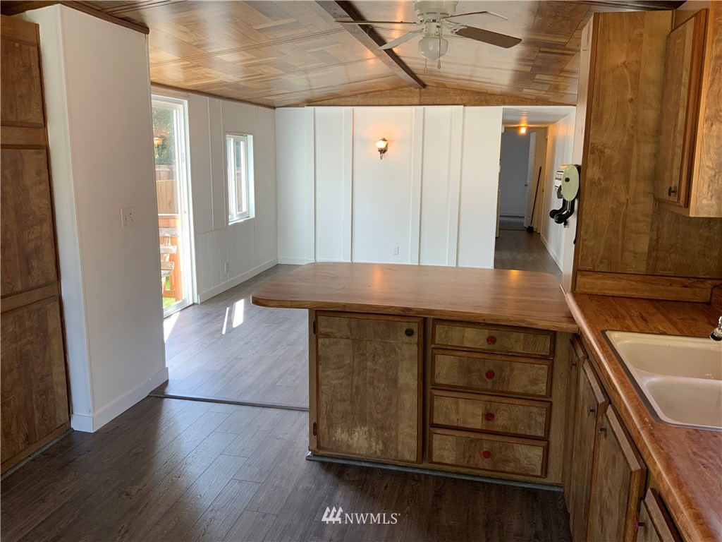 6237 Shamrock Road Maple Falls, WA 98266 - Photo 26 of 33 Gallery Image 26
