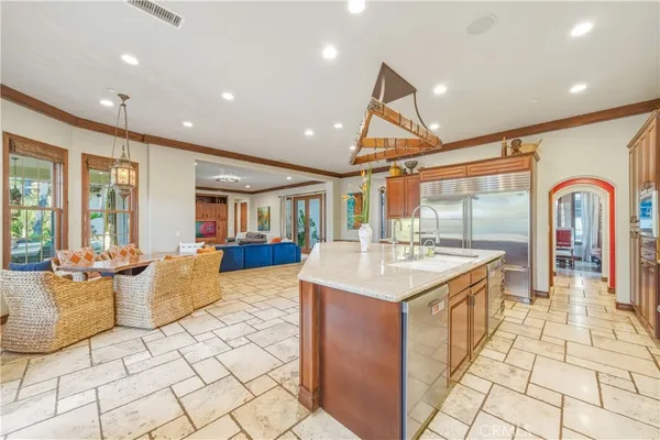 $4,850,000 | 25101 Anvil Circle, Laguna Hills, CA 92653