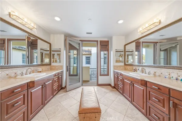 $4,850,000 | 25101 Anvil Circle, Laguna Hills, CA 92653