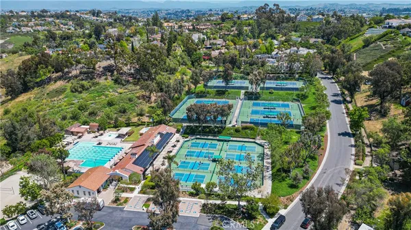 $4,850,000 | 25101 Anvil Circle, Laguna Hills, CA 92653