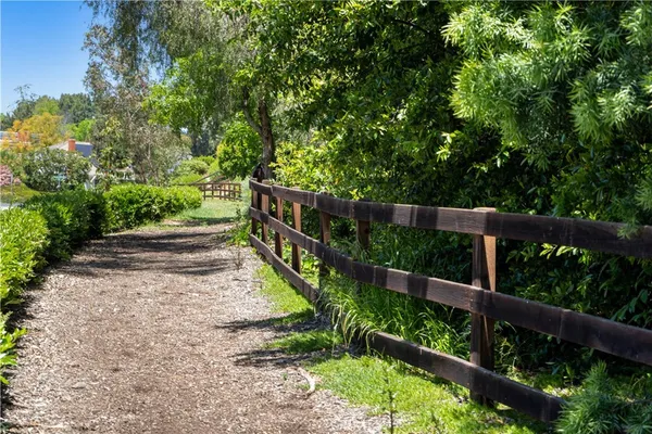 $4,850,000 | 25101 Anvil Circle, Laguna Hills, CA 92653