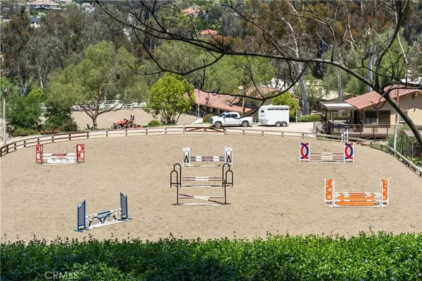 $4,850,000 | 25101 Anvil Circle, Laguna Hills, CA 92653