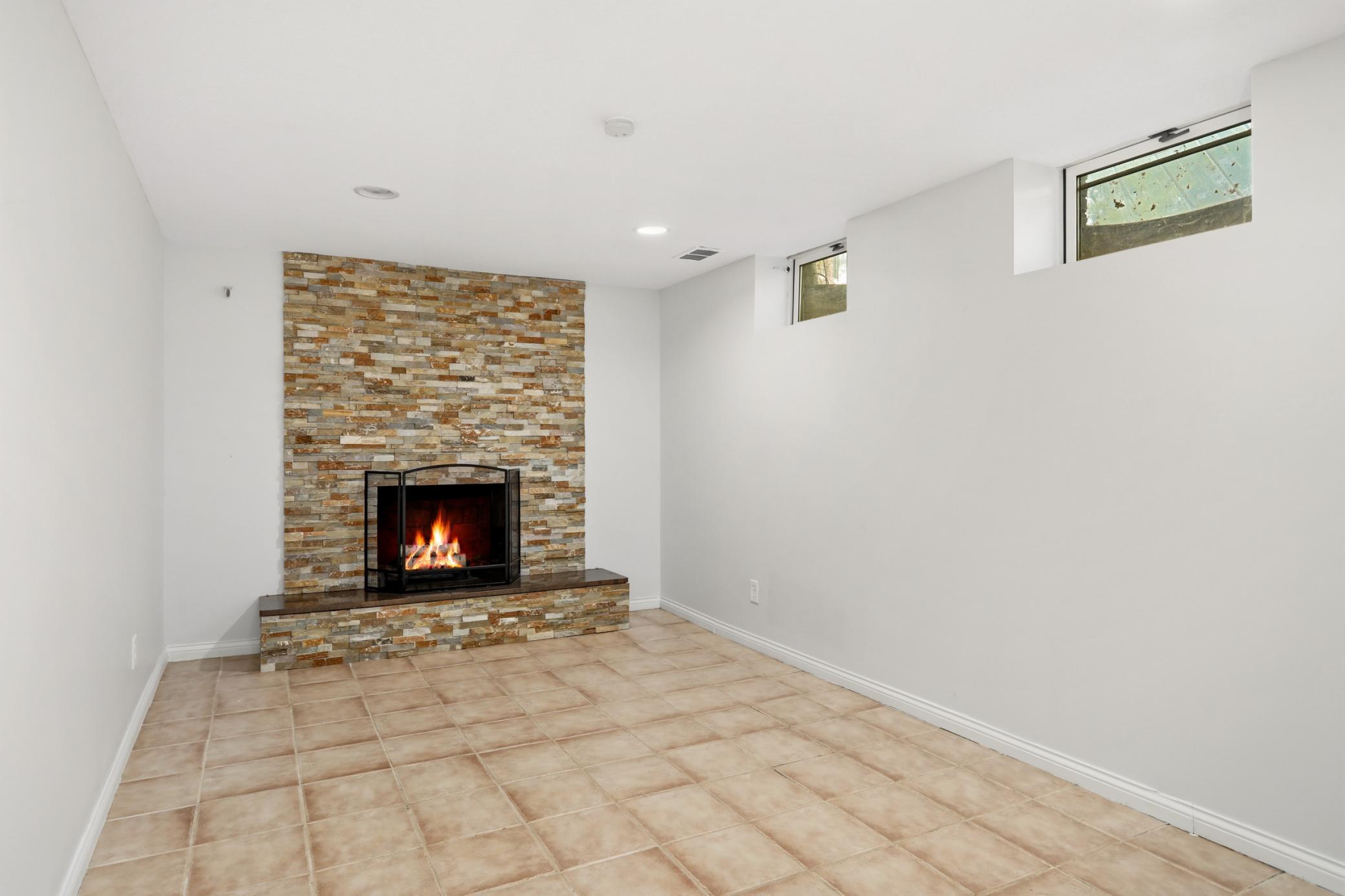 8609 West River Road Brooklyn Park, MN 55444 - Photo 15 of 25