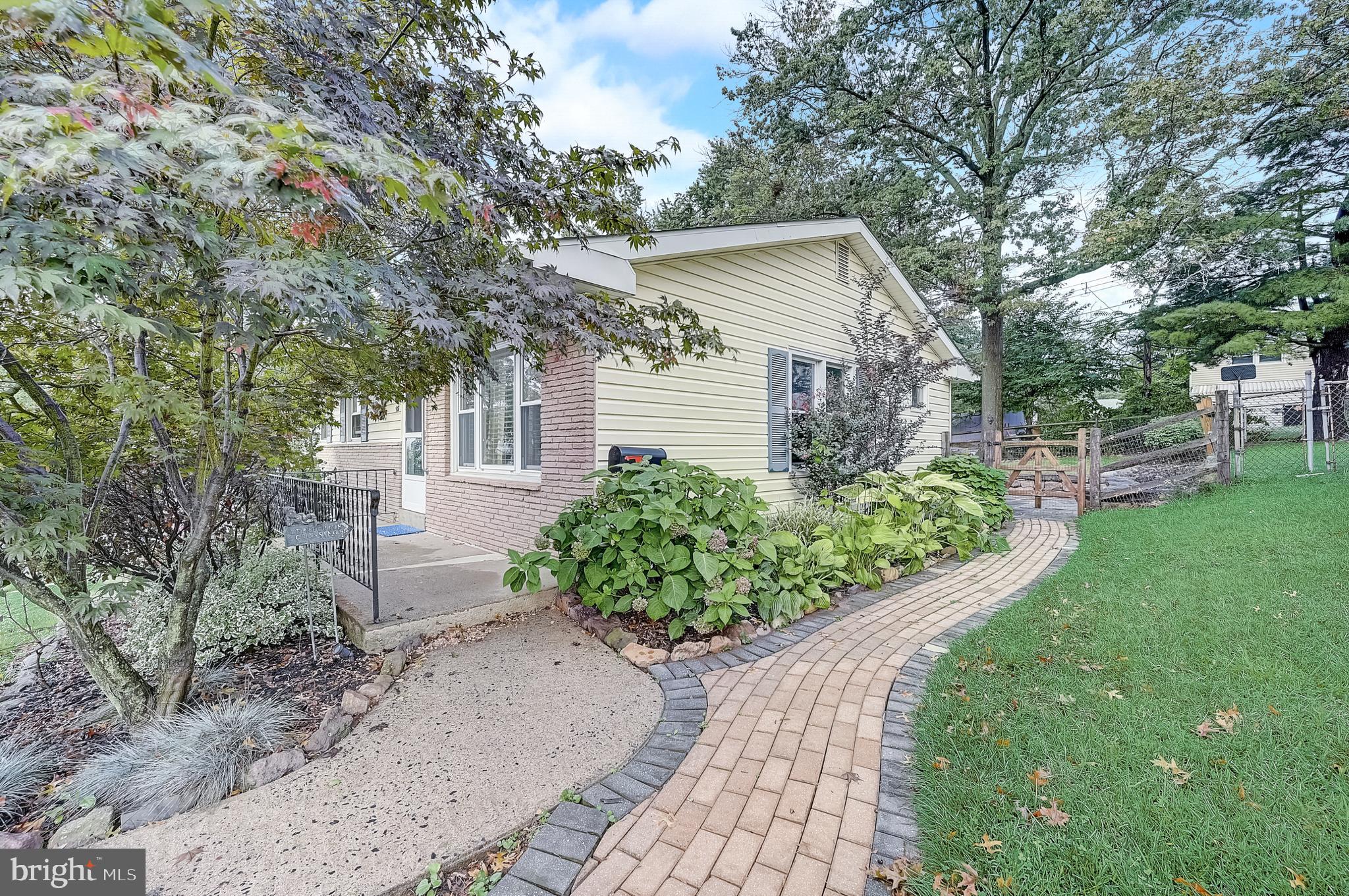 507 Spring Street Pottstown, PA 19464 - Photo 4 of 28 Gallery Image 4