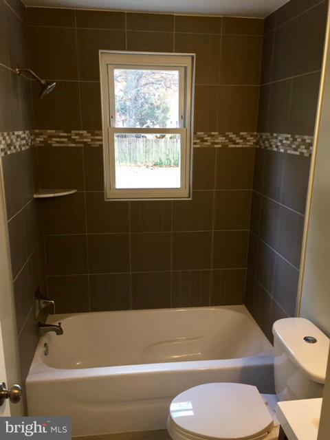 5509 Kirby Road Clinton, MD 20735 - Photo 11 of 20 Bath