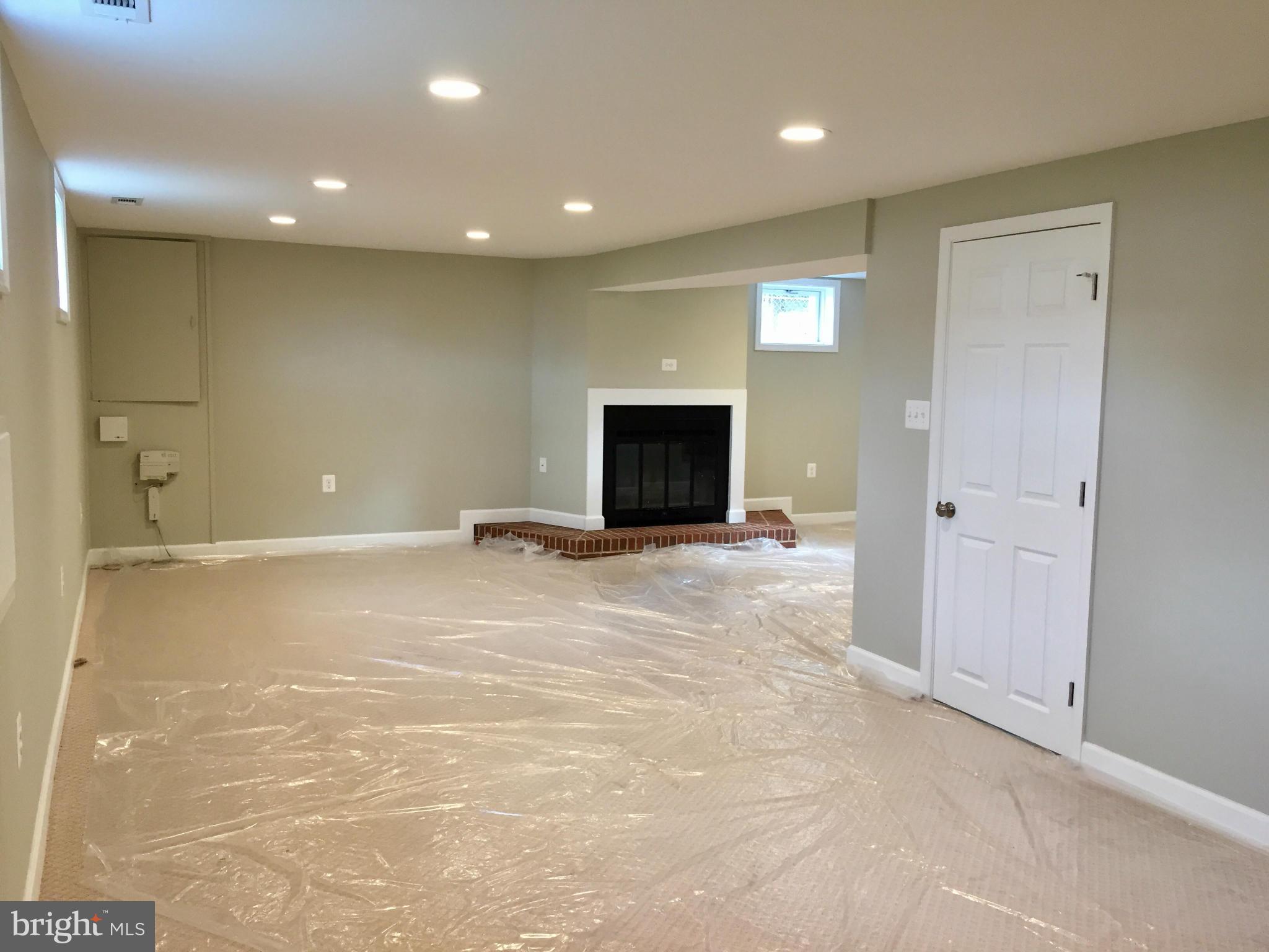 5509 Kirby Road Clinton, MD 20735 - Photo 16 of 20 Family Room