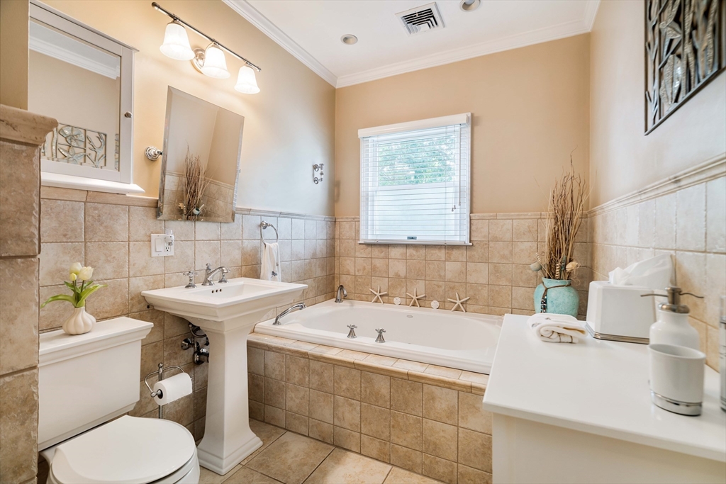 2-4 Peabody Road Stoneham, MA 02180 - Photo 29 of 40 Gallery Image 29