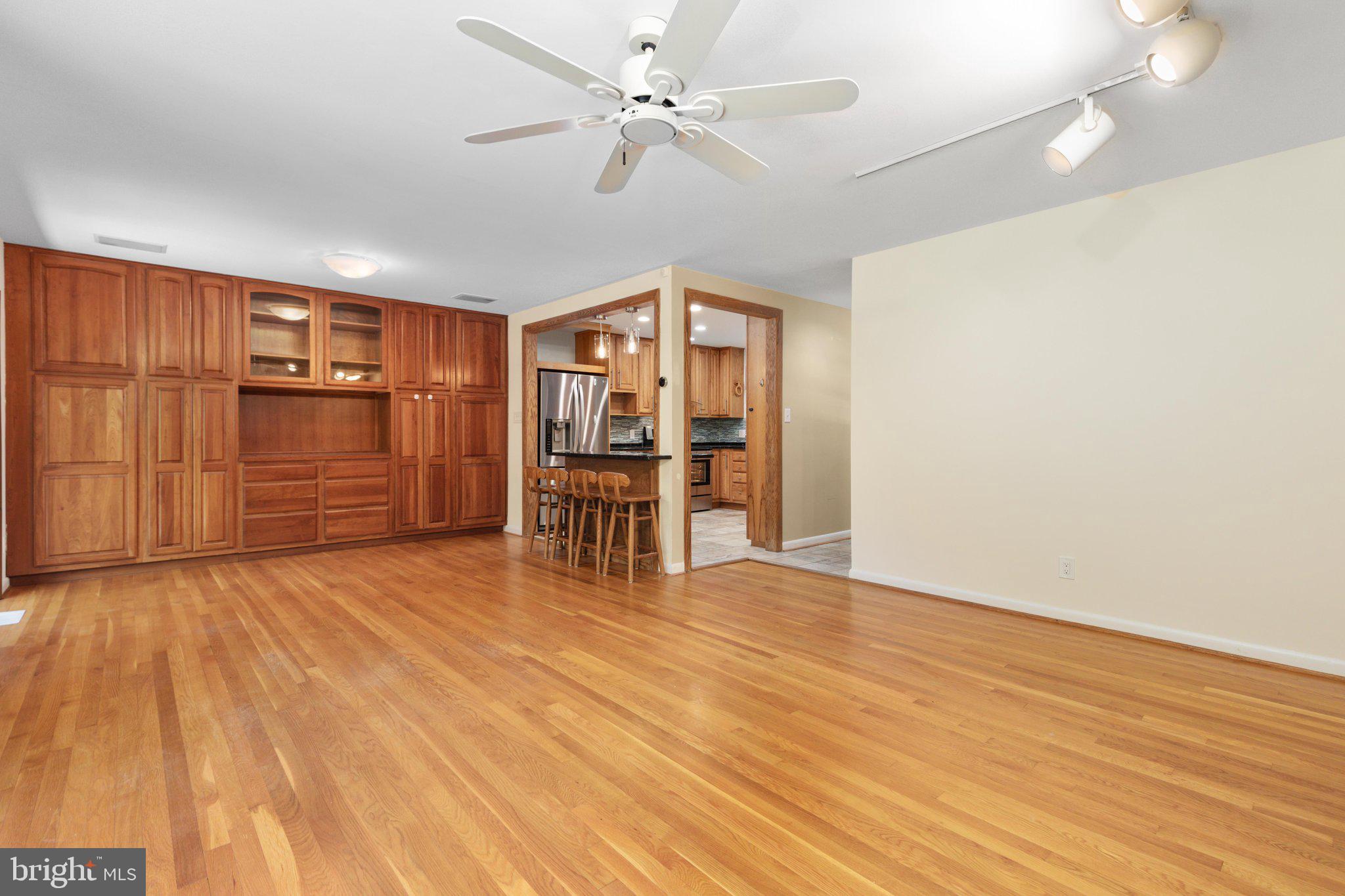 5707 Halpine Road Rockville, MD 20851 - Photo 10 of 51 Gallery Image 10
