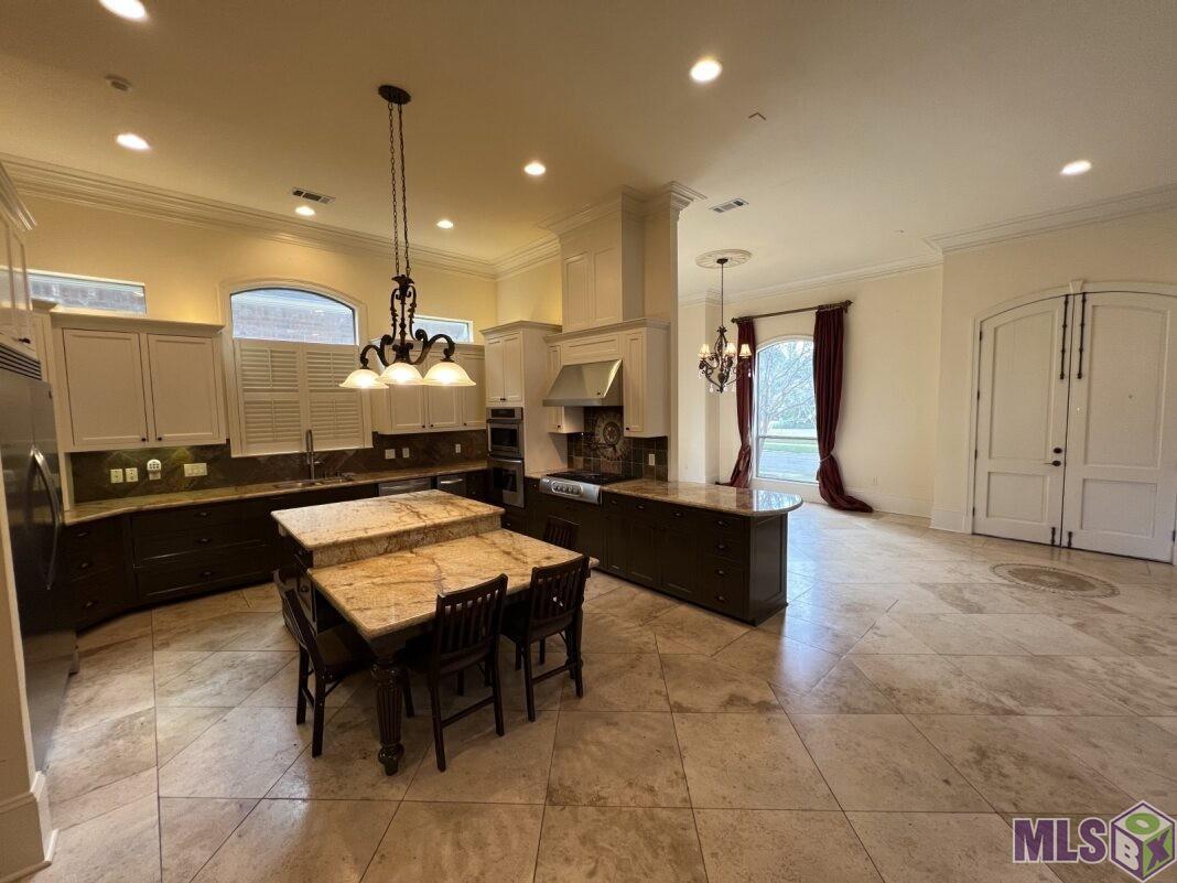 17703 Shady Creek Avenue Baton Rouge, LA 70816 - Photo 13 of 39