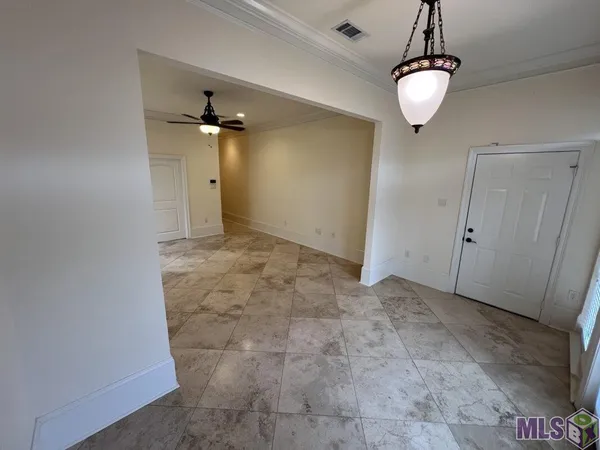 $3,850 | 17703 Shady Creek Avenue, Baton Rouge, LA 70816