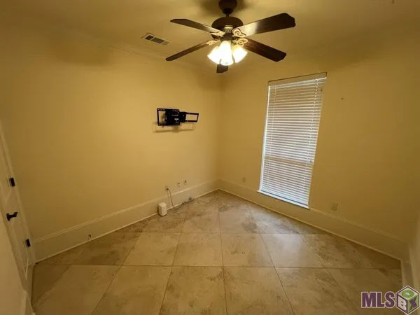 $3,850 | 17703 Shady Creek Avenue, Baton Rouge, LA 70816