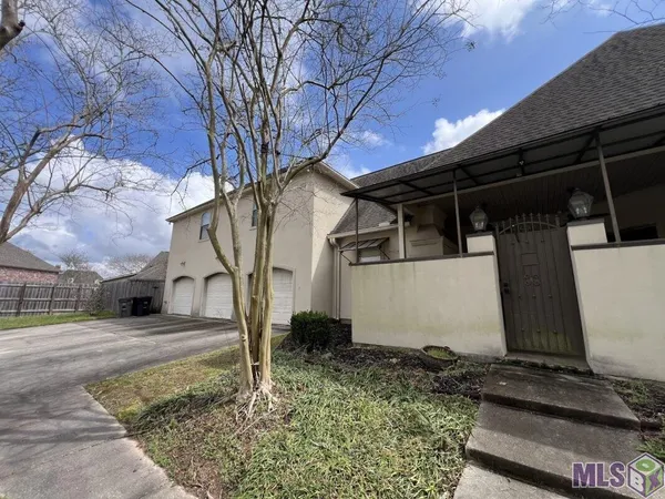$3,850 | 17703 Shady Creek Avenue, Baton Rouge, LA 70816