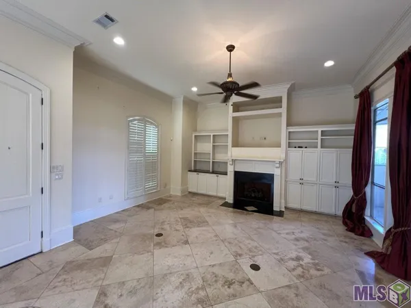 $3,850 | 17703 Shady Creek Avenue, Baton Rouge, LA 70816