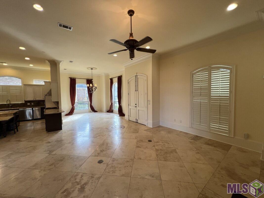 17703 Shady Creek Avenue Baton Rouge, LA 70816 - Photo 8 of 39